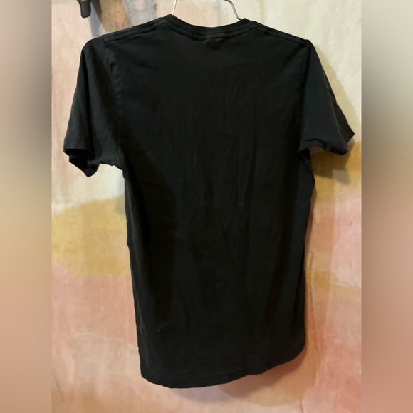 “If you’re going thru hell,keep going”Graphic Tee by PHILOSOPHER GARDEN🌵Small - Picture 4 of 5